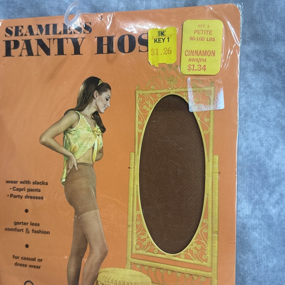Vintage Kmart Seamless Pantyhose Cinnamon Color Petite 92 100 Pounds Retro 70S - Picture 2 of 5